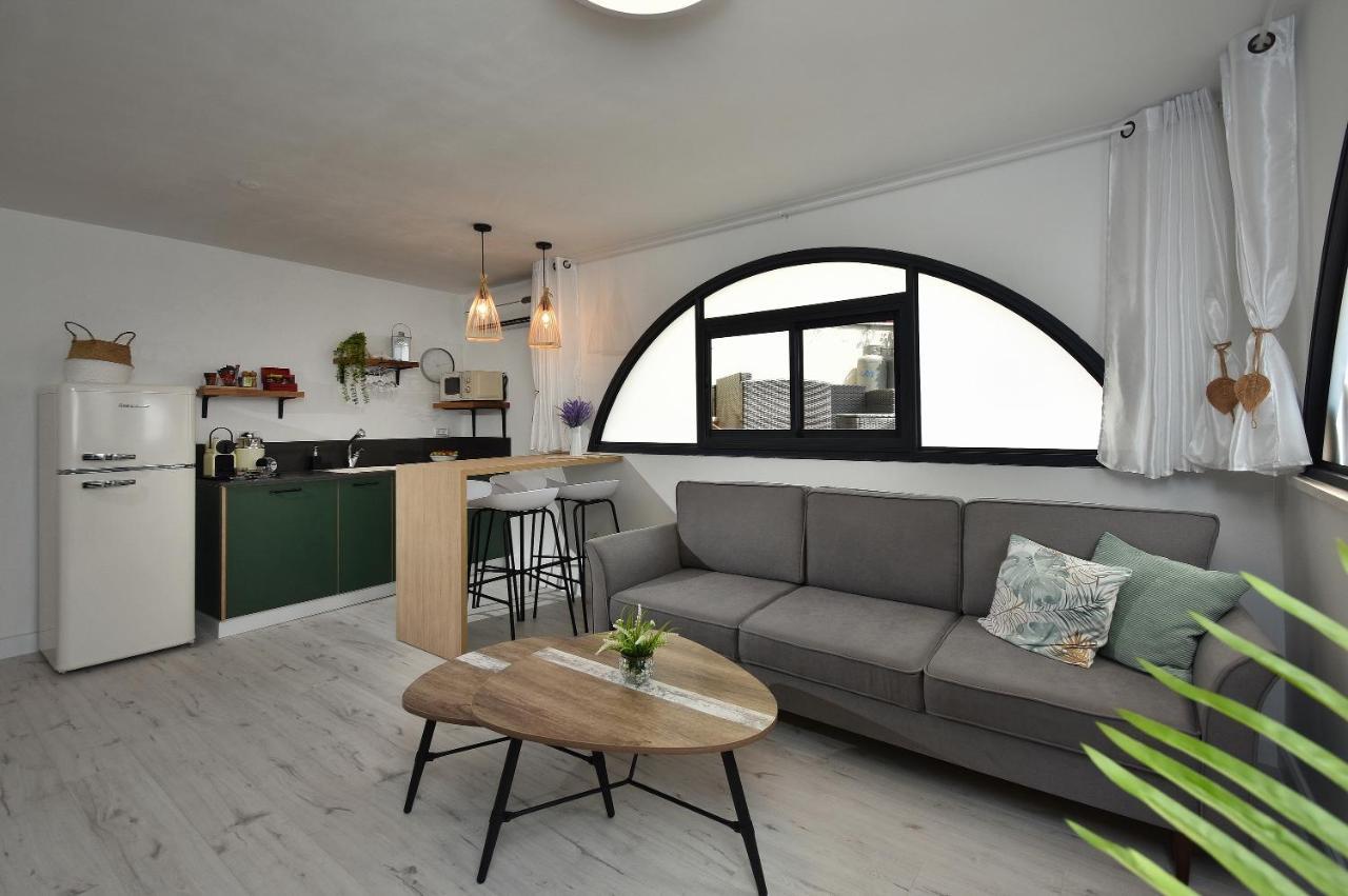 Lisaz Apartment Kefar Weradim Екстериор снимка